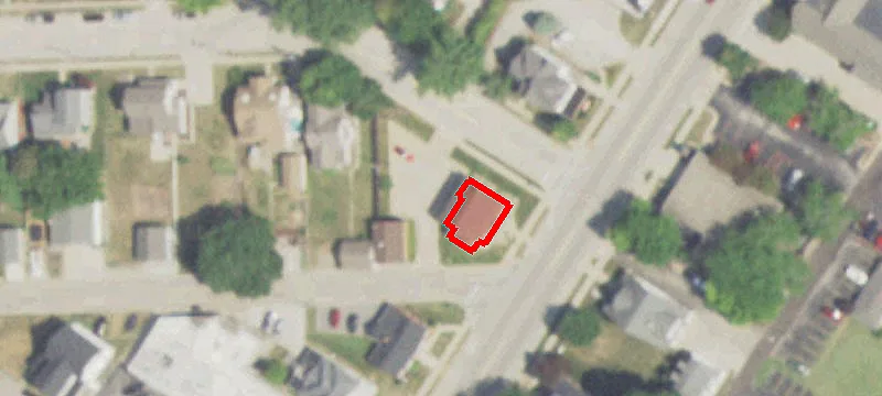 225 Main St