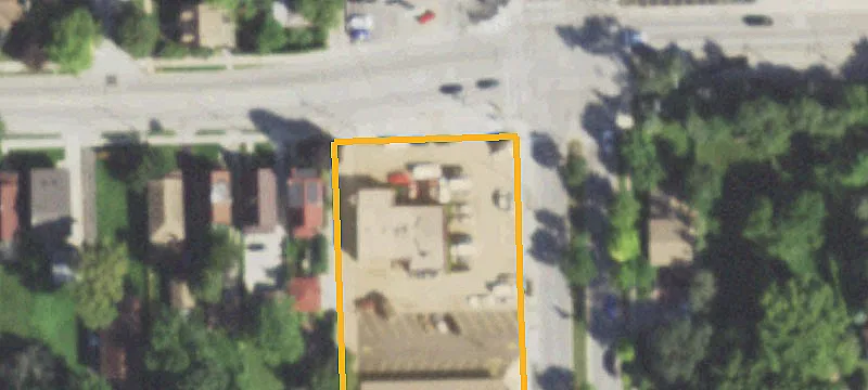 2600 Desplaines Ave