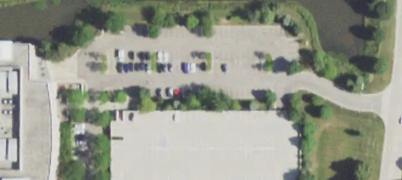 475 Half Day Rd