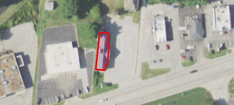 601 Carlyle Ave