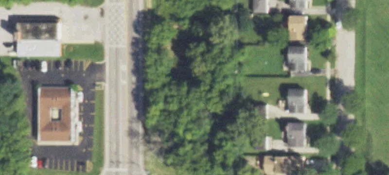 2015 Lewis Ave
