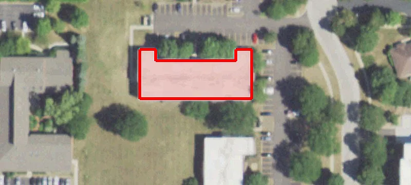 1030 Charlela Ln
