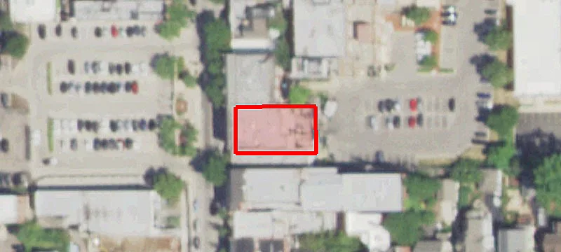 419 Main St