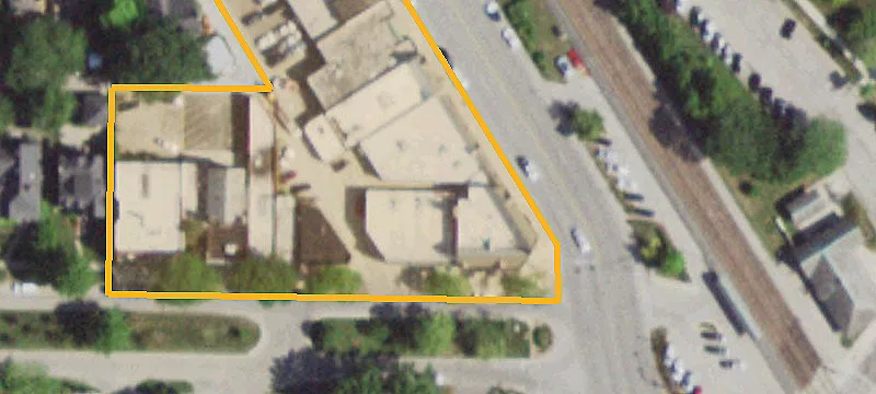 400 Grn Bay Rd