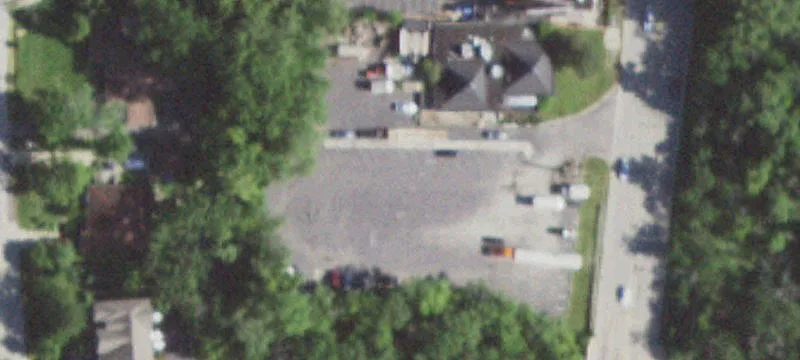 700 Riv Rd