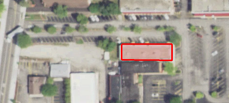 648 Roosevelt Rd