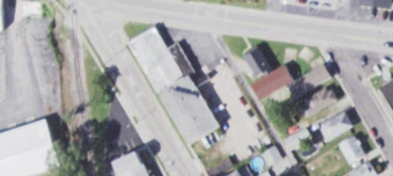 100 Saint Louis Ave