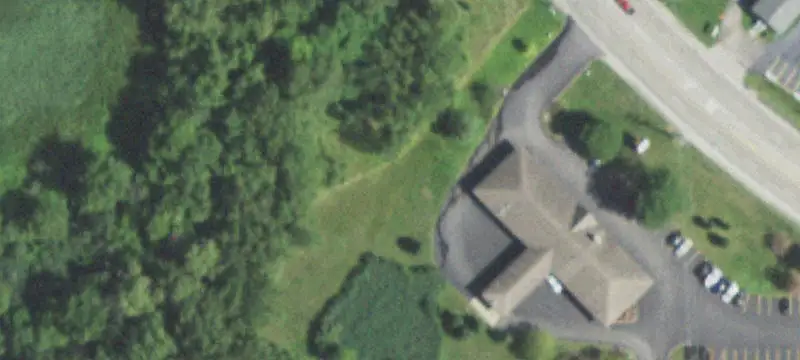 935 Rollins Rd