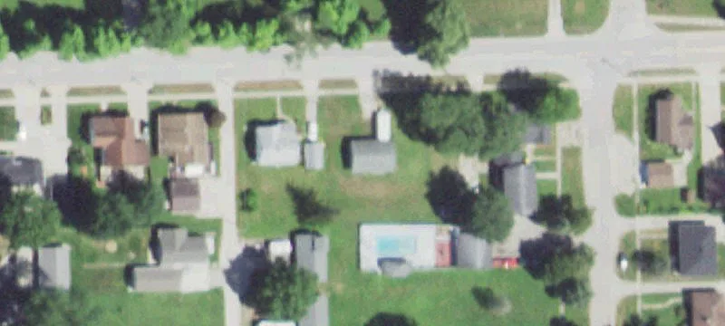 325 Division St