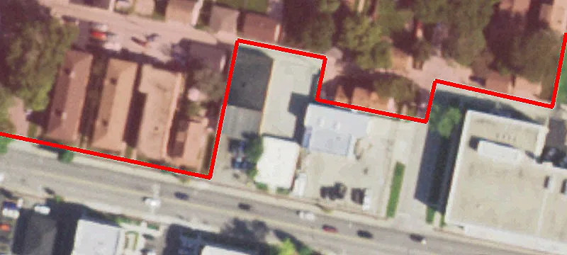 8488 Grand Ave