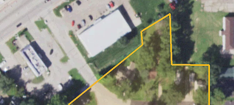 133 La Salle Ave