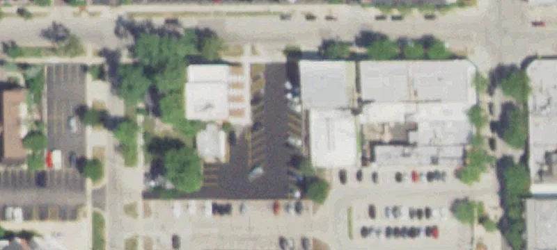 493 Duane St