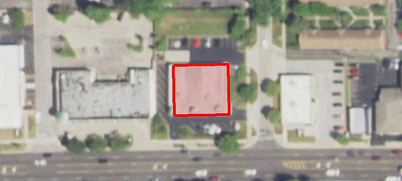 444 Roosevelt Rd