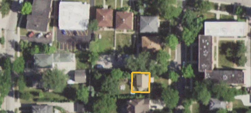 106 Kenmore Ave