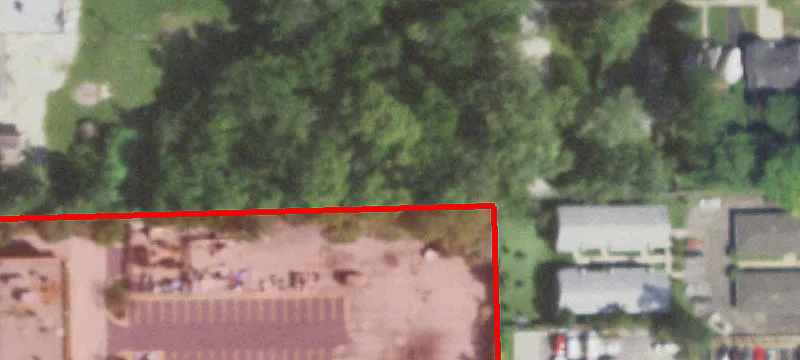 352 Roosevelt Rd