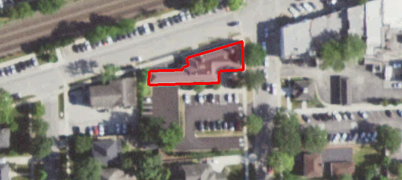 1013 Burlington Ave