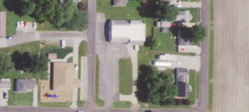 118 Wolf Ave
