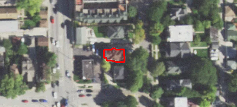 713 Maple Ave