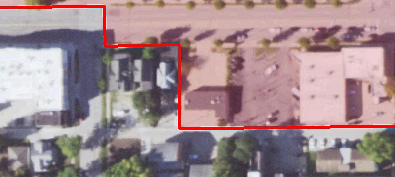 307 University Ave