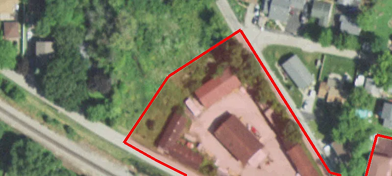 25450 Main St