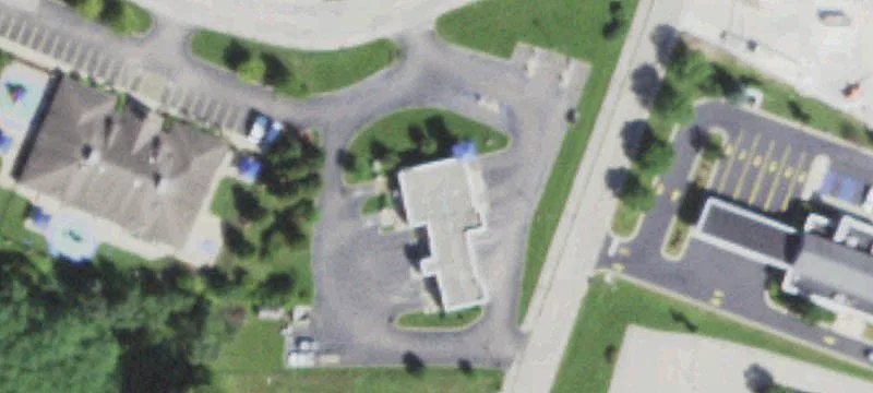 555 Willow Ln