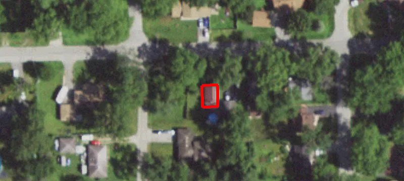 15501 Hamlin Ave