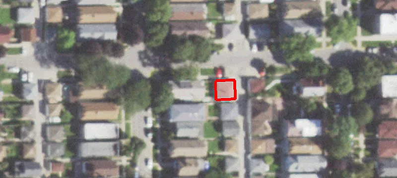 2501 Lombard Ave