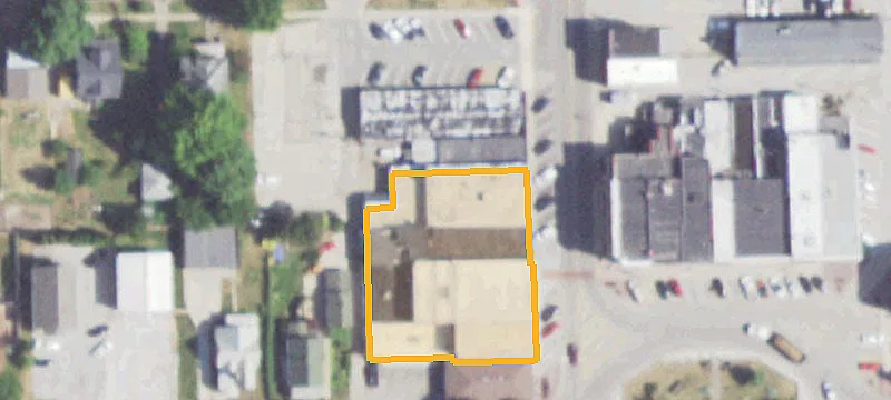 116 118th N Main St