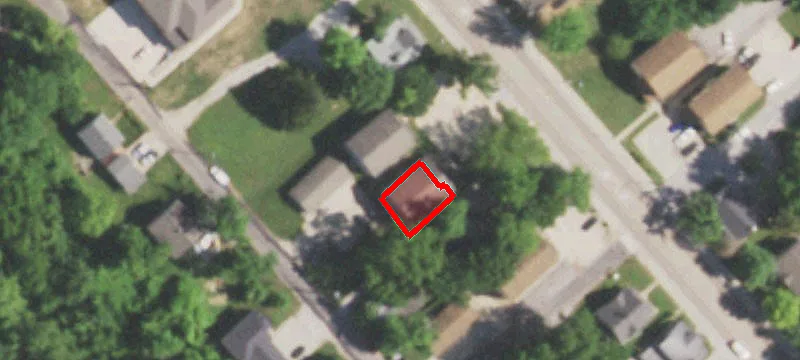 1711 Main St