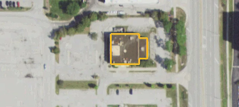 300 Town Ctr Rd