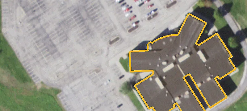 1124 Edgewater Dr