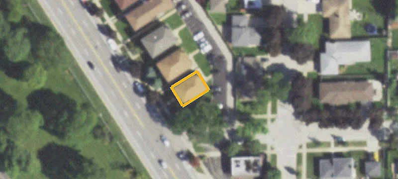 8505 Milwaukee Ave