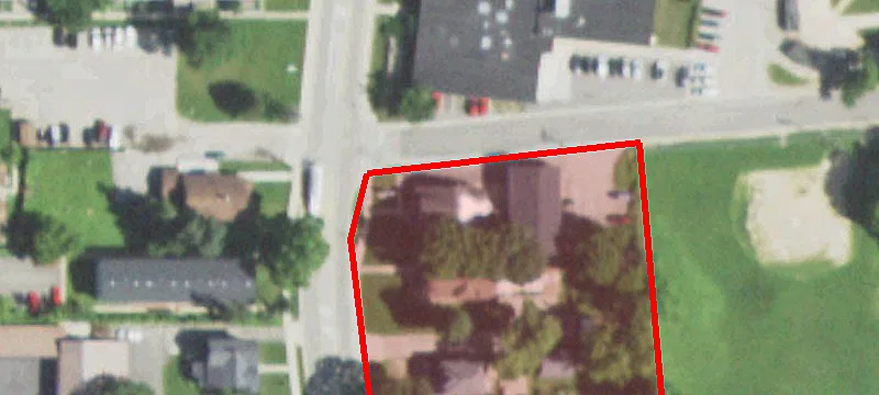 775 Main St