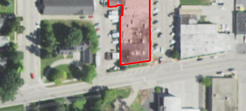 216 Cedar Lk Rd