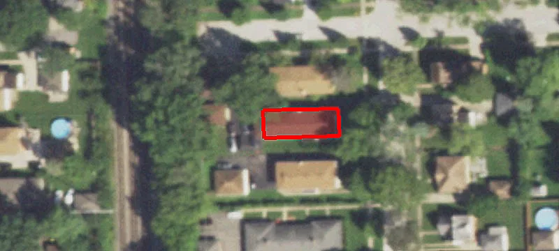 738 Bch Ave