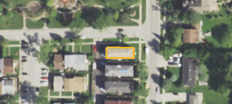 9122 Cumberland Ave
