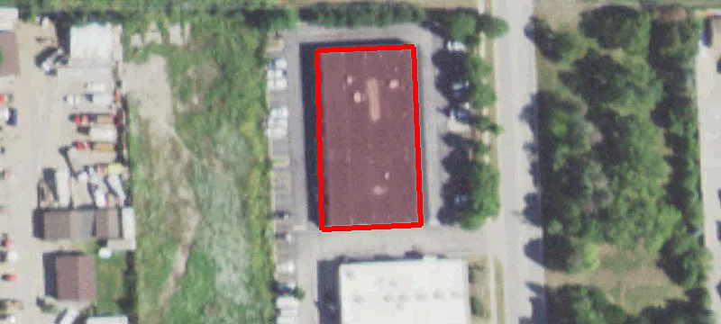 1352 Rdg Ave