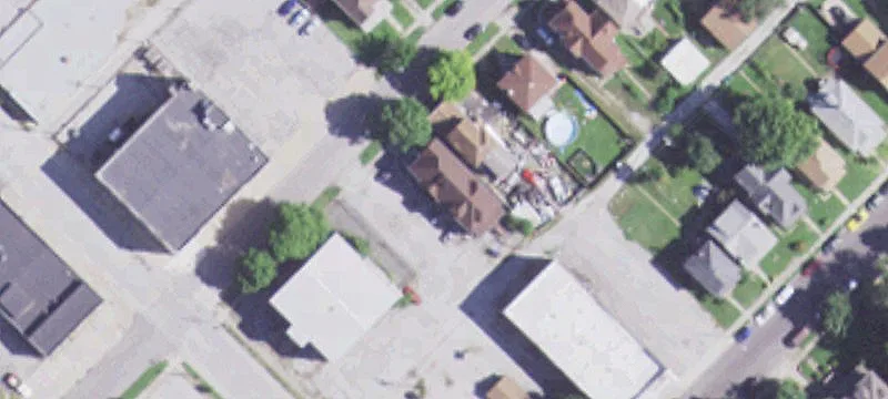 2116 Edison Ave