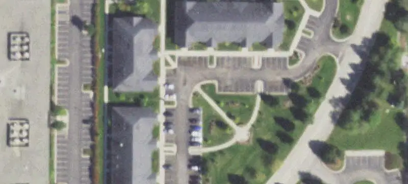 2400 Ravine Way