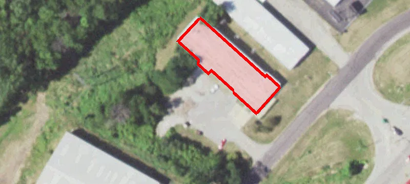 1467 Main St