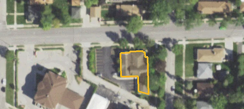 401 Devon Ave