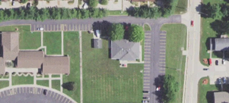 4710 Pierce Ln