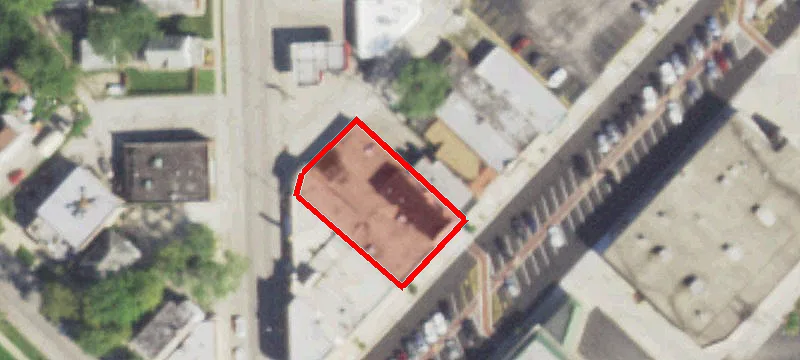 9146 Broadway Ave