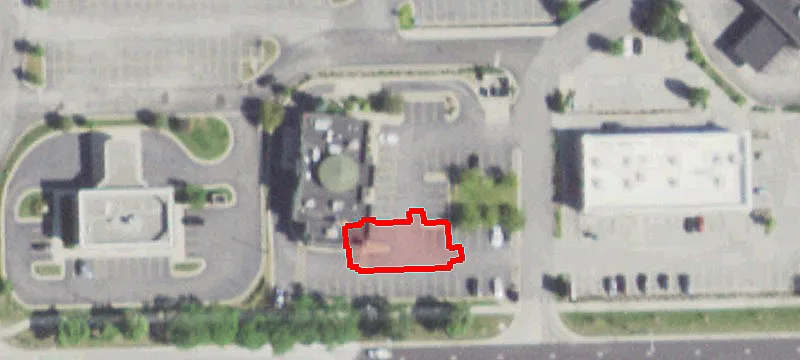 1420 Golf Rd