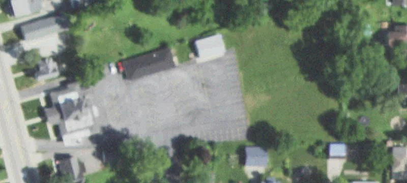 1055 Main St