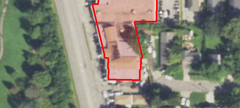 2421 Grn Bay Rd