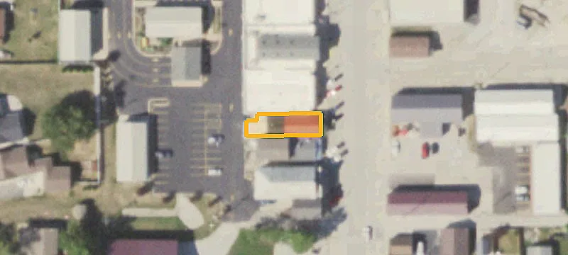 306 Main St