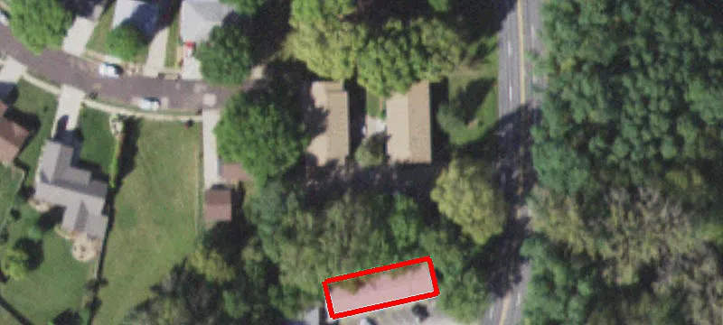 2111 2113th N Pkwy Dr