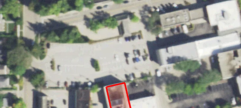 782 Bank Ln