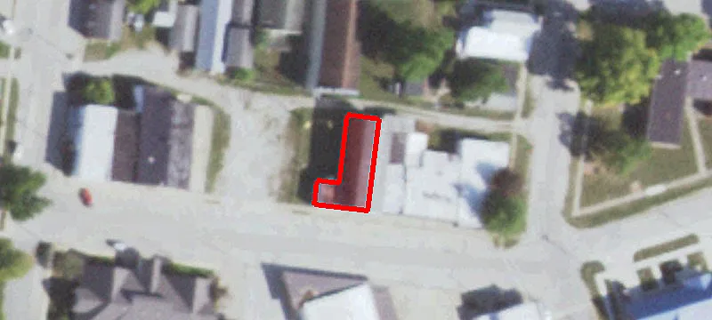 122 Main St